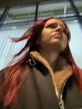 lollyp0ps – webcam model profile photo Image 3