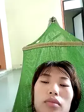 Rinamay_ – webcam model profile photo Image 12