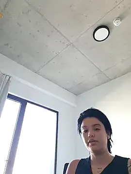 Rinamay_ – webcam model profile photo Image 9