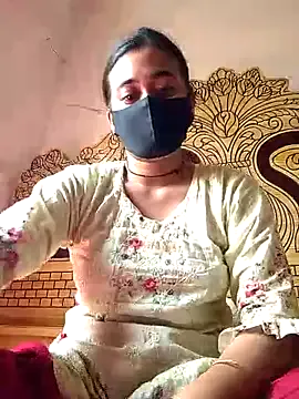 mayadashaaa – webcam model profile photo Image 2