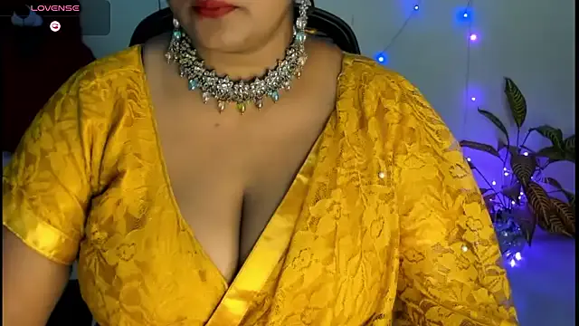 haylefirehot – webcam model profile photo Image 10