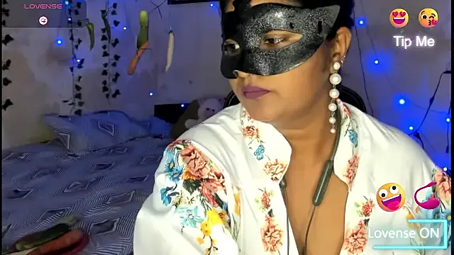 haylefirehot – webcam model profile photo Image 7