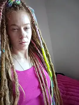 lucretiaburnaugh – webcam model profile photo Image 19