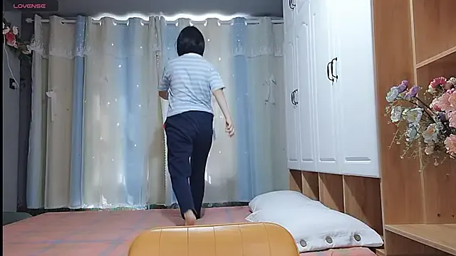 Lucky-xiuxiu – webcam model profile photo