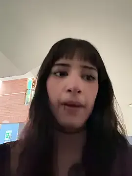 PinkyPai – webcam model profile photo Image 7