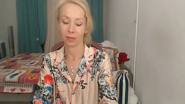 bambi_lu – webcam model profile photo Image 6