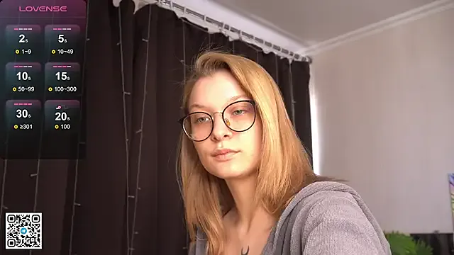 gerridae – webcam model profile photo Image 2