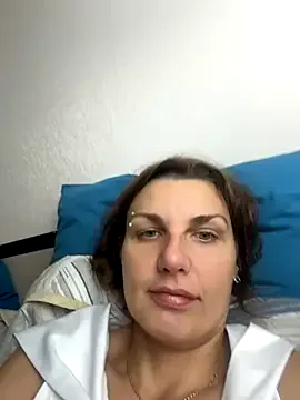 sareandrob – webcam model profile photo Image 18