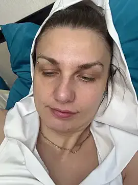 sareandrob – webcam model profile photo Image 2