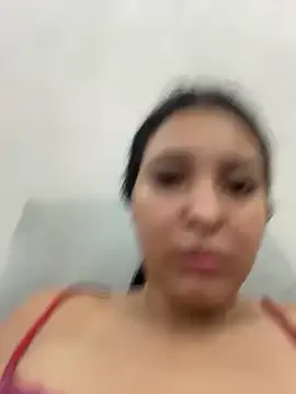 miaandmolly_ – webcam model profile photo Image 15