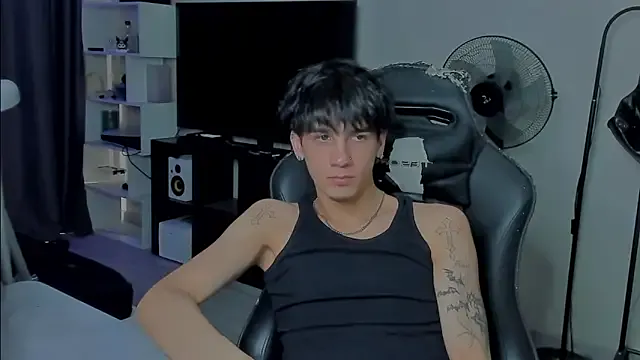 -Miray- – webcam model profile photo Image 13