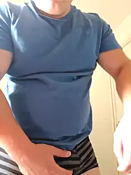 raisawetsx – webcam model profile photo Image 2