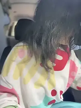 miyabe – webcam model profile photo Image 10