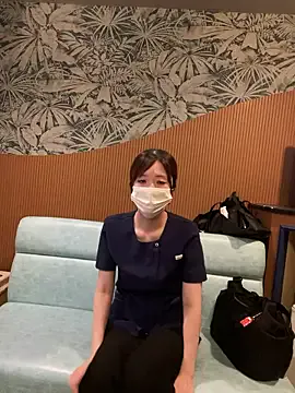 Elena-G – webcam model profile photo Image 10