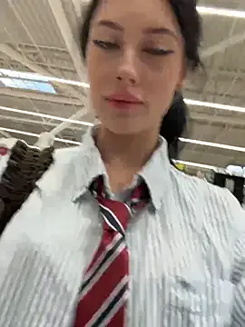 _favorite_ – webcam model profile photo Image 17