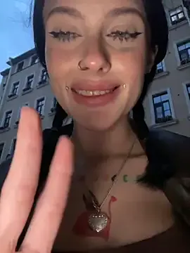 _favorite_ – webcam model profile photo Image 7