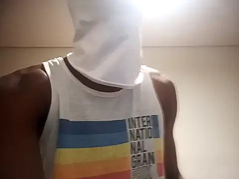 bambi_lu – webcam model profile photo Image 5