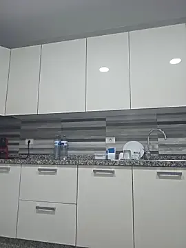 raisawetsx – webcam model profile photo Image 6