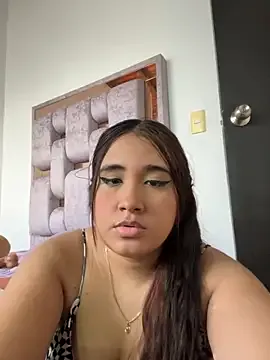 vikiberry – webcam model profile photo Image 16