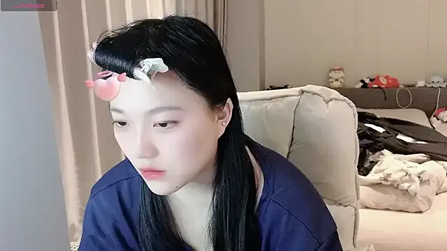 yueyue2003 – webcam model profile photo Image 3