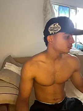 iam_eli – webcam model profile photo Image 6