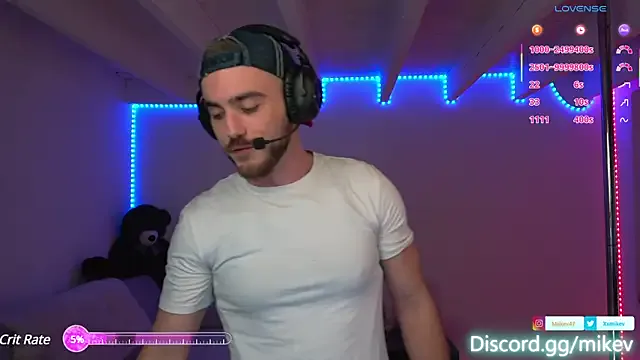 hungeddy – webcam model profile photo Image 3