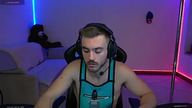 hungeddy – webcam model profile photo Image 6