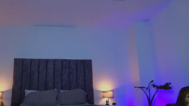 millemimi – webcam model profile photo Image 11