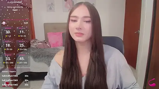 GraypacLive – webcam model profile photo Image 10