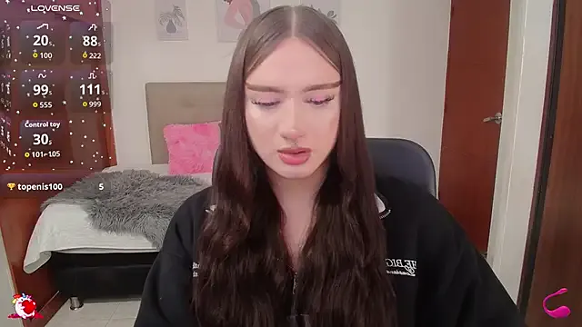 GraypacLive – webcam model profile photo Image 11