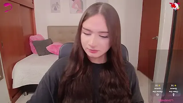 GraypacLive – webcam model profile photo Image 12