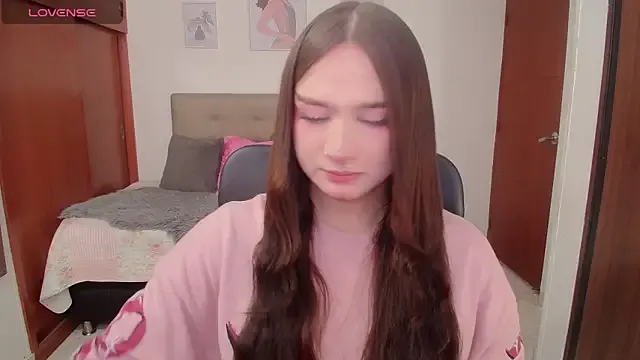 GraypacLive – webcam model profile photo Image 3