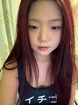 lucretiaburnaugh – webcam model profile photo Image 18