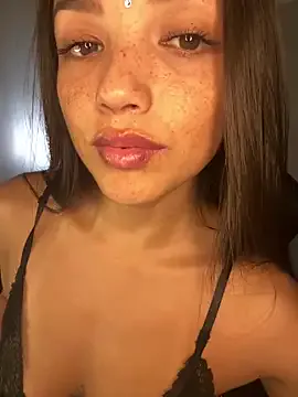 mayadashaaa – webcam model profile photo Image 14