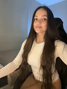 mayadashaaa – webcam model profile photo Image 19