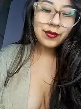 ramonaa_gold – webcam model profile photo Image 13