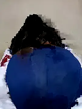 PinkyPai – webcam model profile photo Image 12