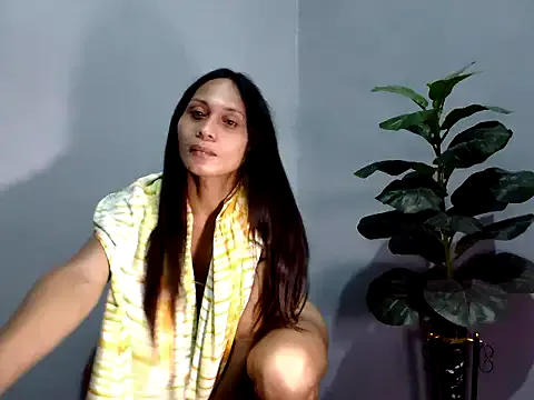 Cutenikkibaby – webcam model profile photo Image 12