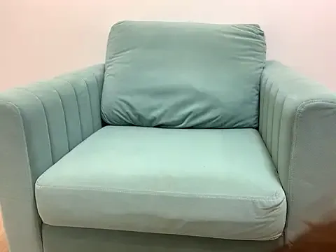 hina_porn – webcam model profile photo Image 4