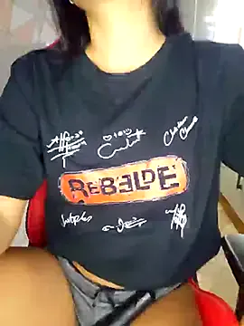 luckrose – webcam model profile photo Image 16