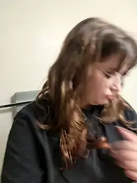 PinkyPai – webcam model profile photo Image 19