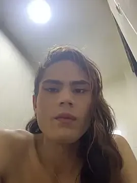 bambi_lu – webcam model profile photo Image 12