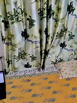 SssMmm69 – webcam model profile photo Image 18
