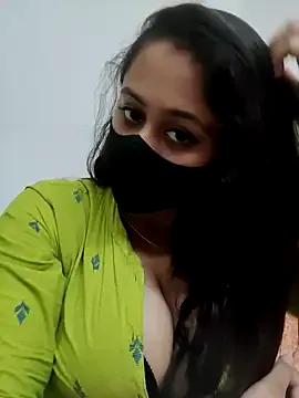SssMmm69 – webcam model profile photo Image 7