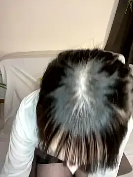 PinkyPai – webcam model profile photo Image 5