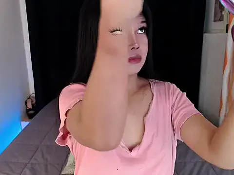 boywithbug – webcam model profile photo Image 10