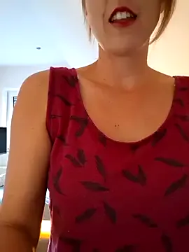 anaids_dam – webcam model profile photo Image 15