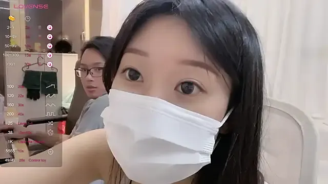 shy_suchka – webcam model profile photo Image 12