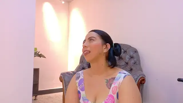 karen_simss – webcam model profile photo Image 12