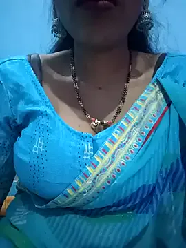 PinkyPai – webcam model profile photo Image 6